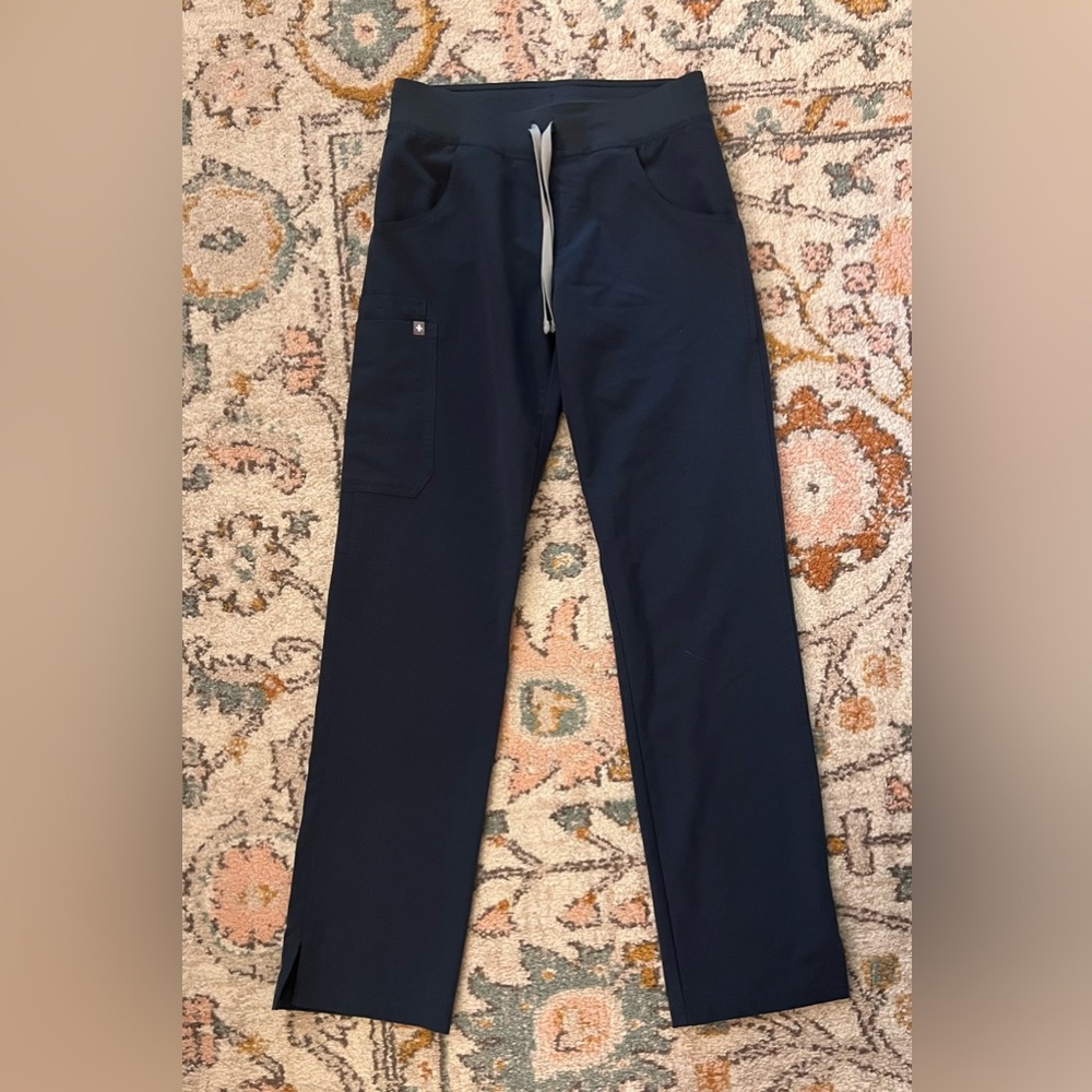 Figs XS straight leg scrub Pants